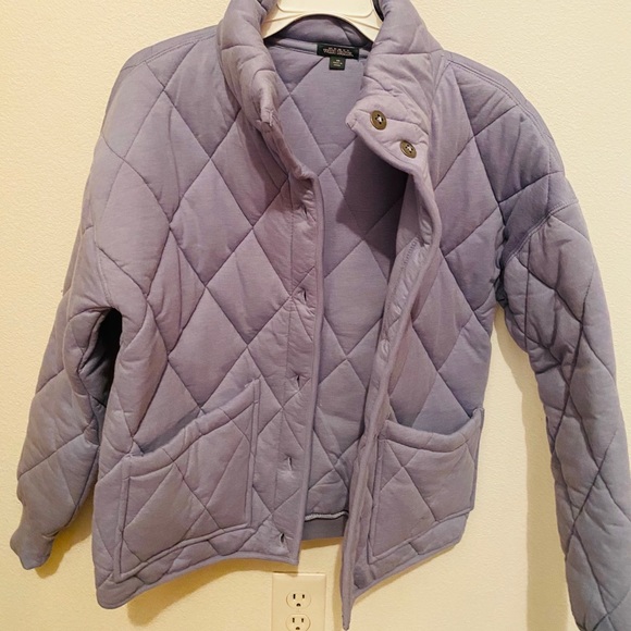 Button - front quilted jacket - Picture 2 of 3